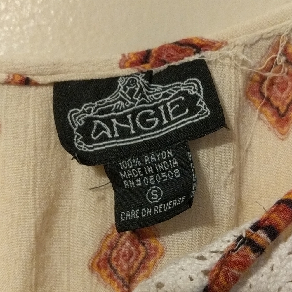Shirt - Picture 3 of 3